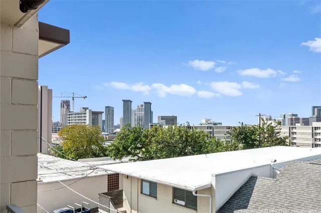 $349,000 | 1440 Ward Avenue, Unit 402, Honolulu, HI 96822