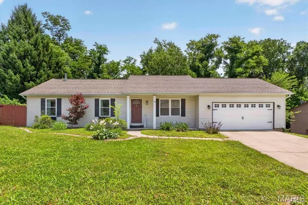 $285,000 | 14 Innsbruck Lane, Belleville, IL 62221
