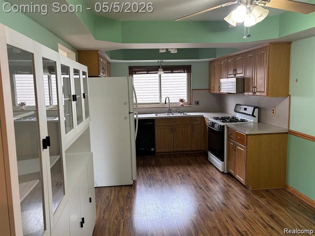 5855 Wedgewood Road Canton, MI 48187 - Photo 3 of 9