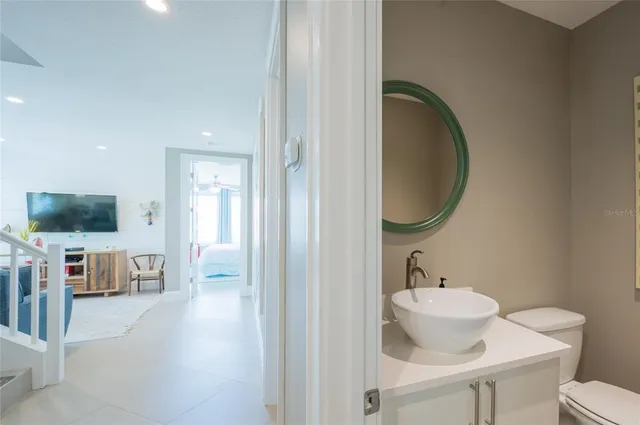 $3,200,000 | 2201 Avenue C, Bradenton Beach, FL 34217