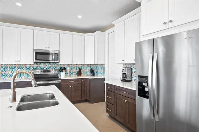 $3,200,000 | 2201 Avenue C, Bradenton Beach, FL 34217