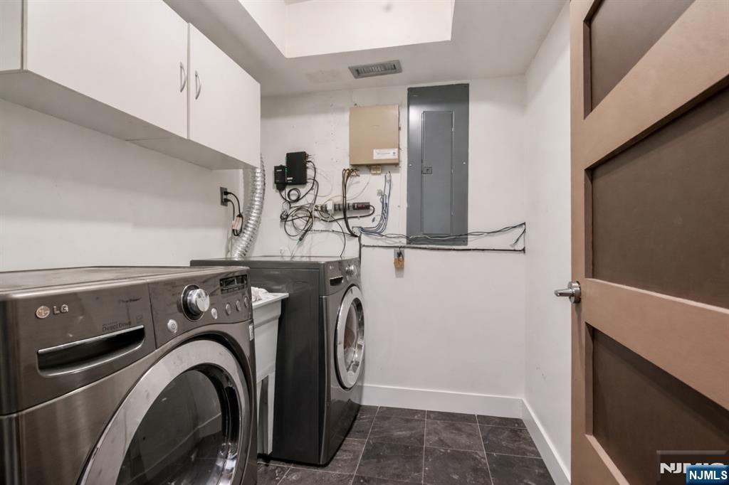 760 Undercliff Avenue, Unit B Edgewater, NJ 07020 - Photo 42 of 45