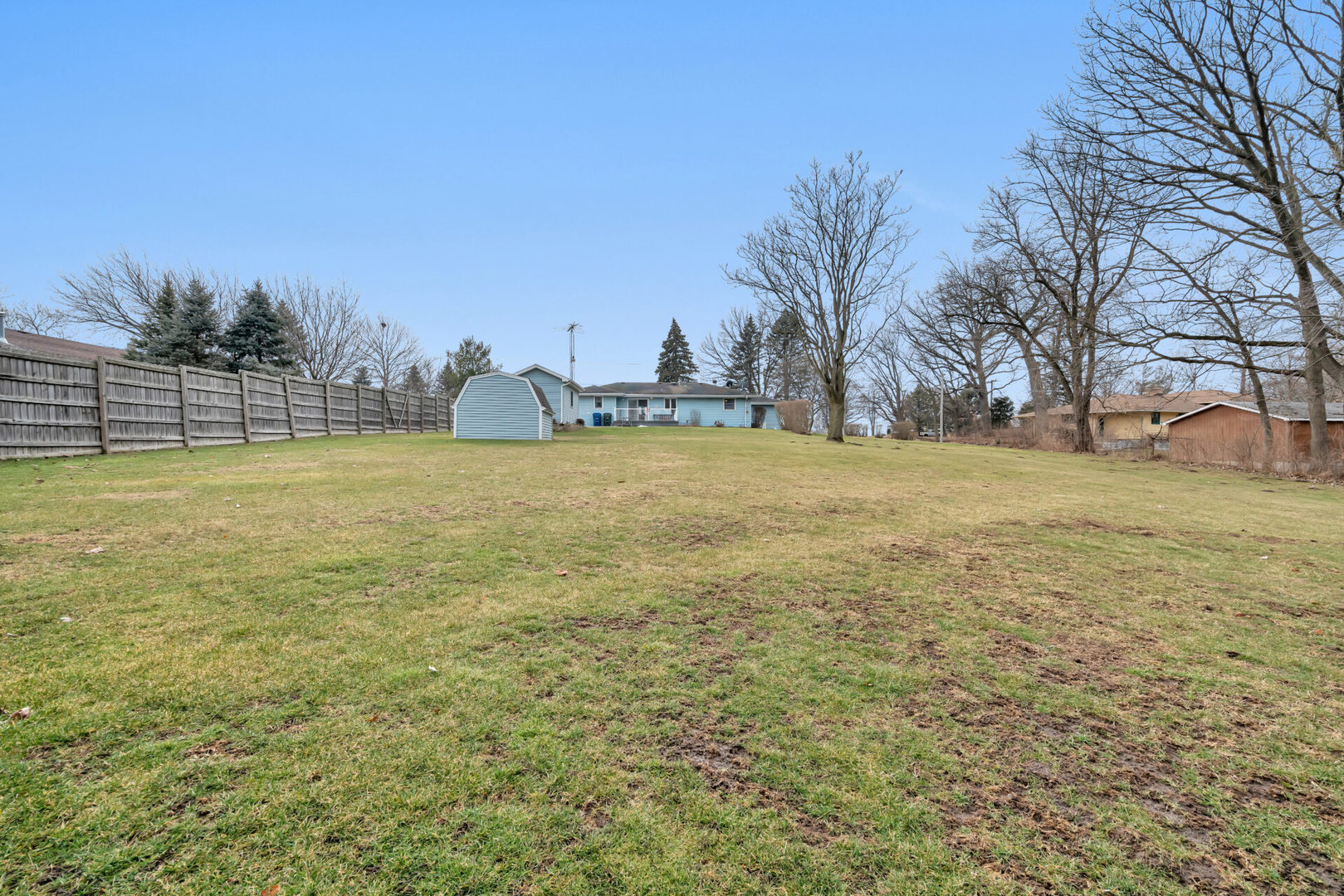 19556 West Manhattan Road Elwood, IL 60421 - Photo 8 of 23 a view of a yard with a house