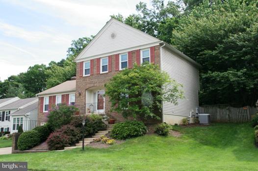 217 Environs Road Sterling, VA 20165 - Photo 14 of 30 Exterior (Rear)