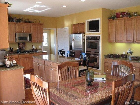 5660 Stonehaven Boulevard Rochester, MI 48306 - Photo 10 of 25 Stonehaven Dunbar New 004