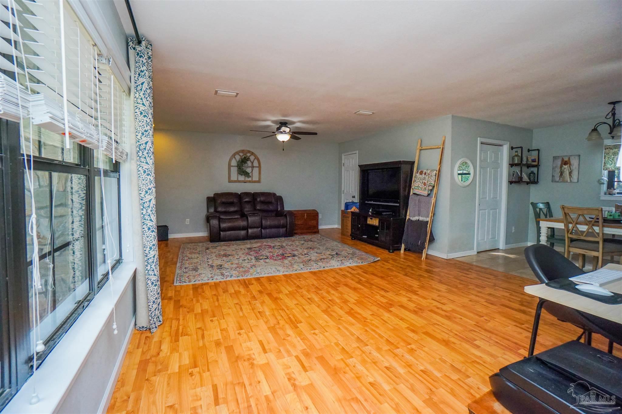 2113 Dora Road Pensacola, FL 32514 - Photo 15 of 29 Gallery Image 15