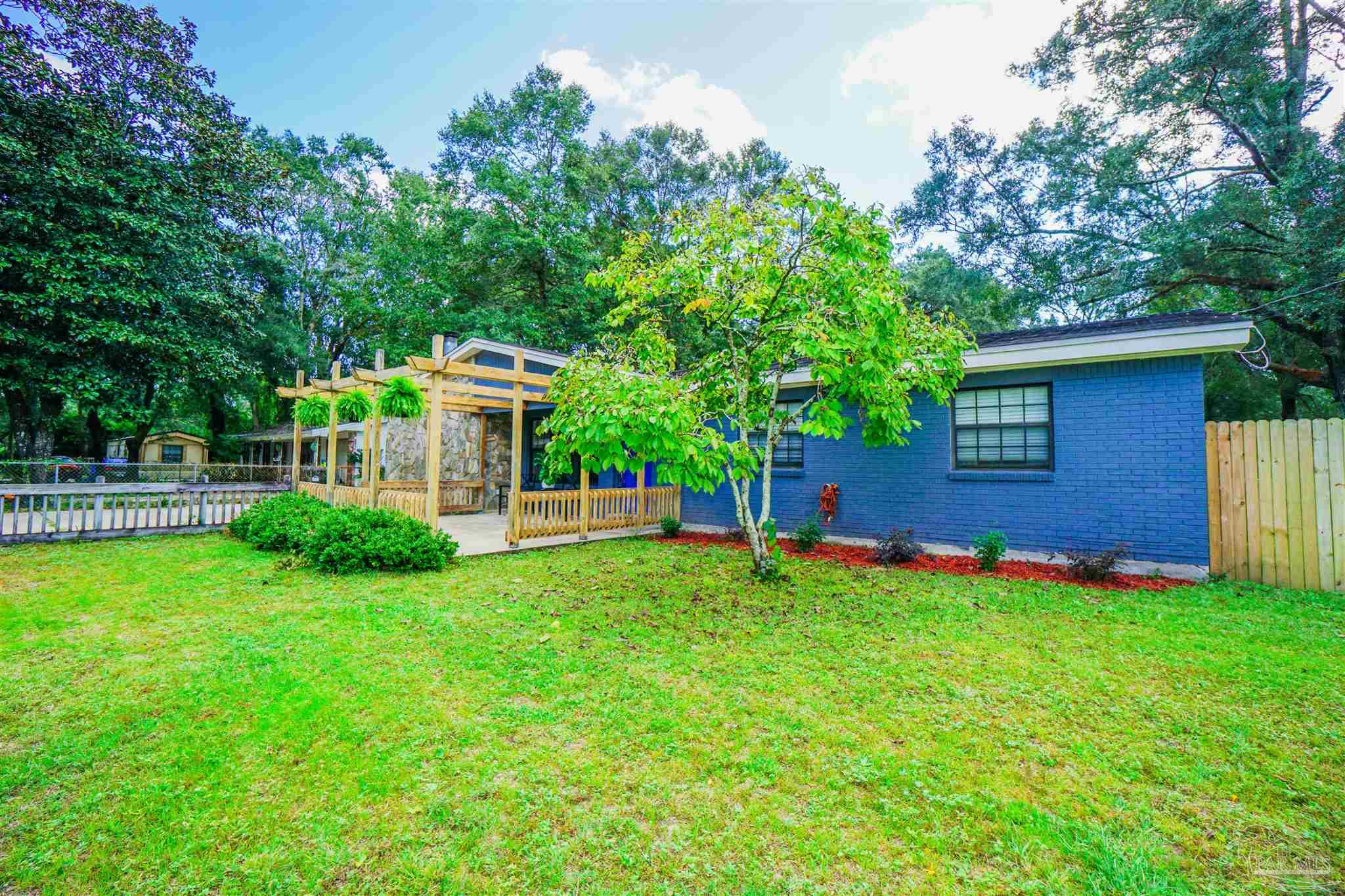 2113 Dora Road Pensacola, FL 32514 - Photo 3 of 29 Gallery Image 3