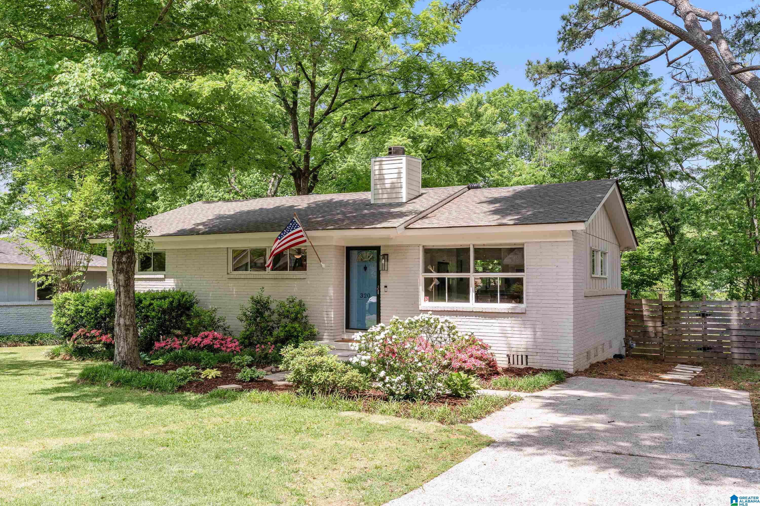 320 Willow Bend Road Homewood, AL 35209 - Photo 1 of 30