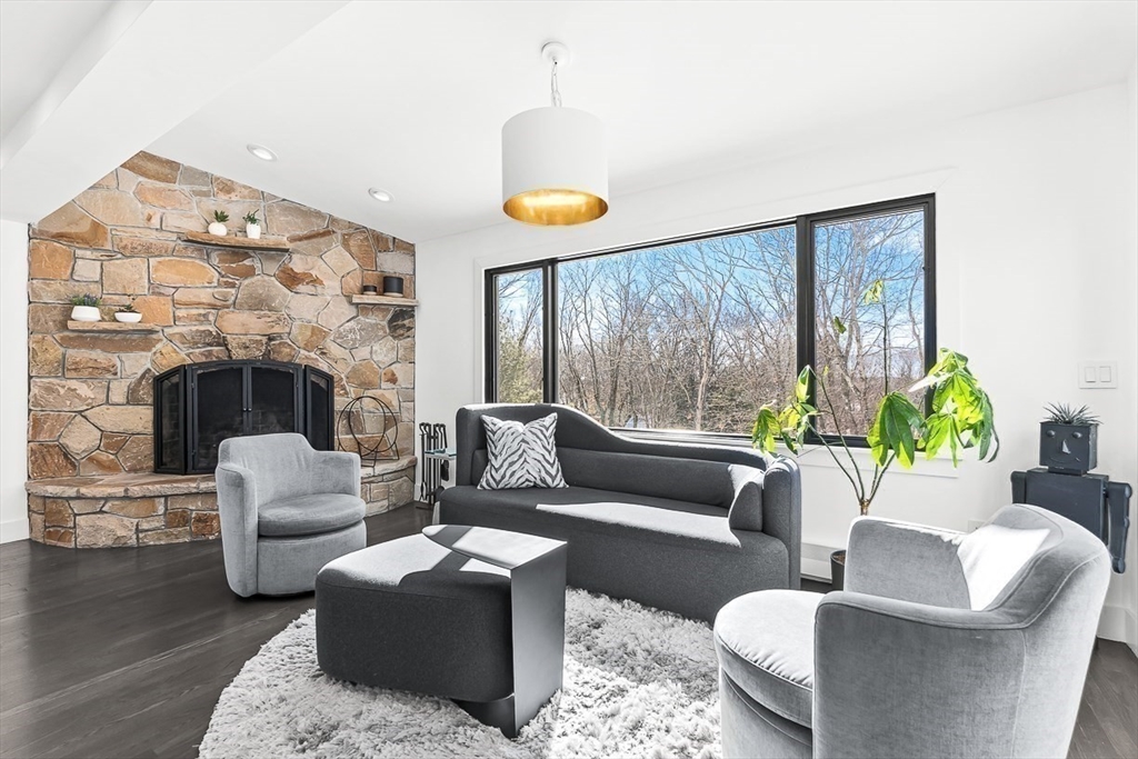 22 Cranmore Road Wellesley, MA 02481 - Photo 14 of 35