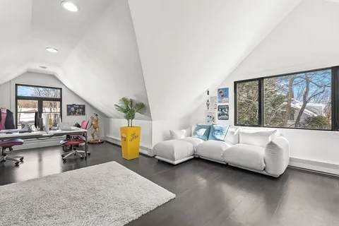 $3,495,000 | 22 Cranmore Road, Wellesley, MA 02481