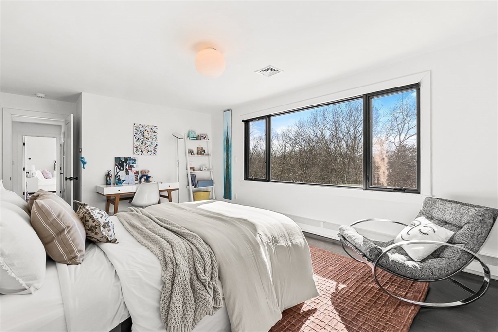 22 Cranmore Road Wellesley, MA 02481 - Photo 23 of 35