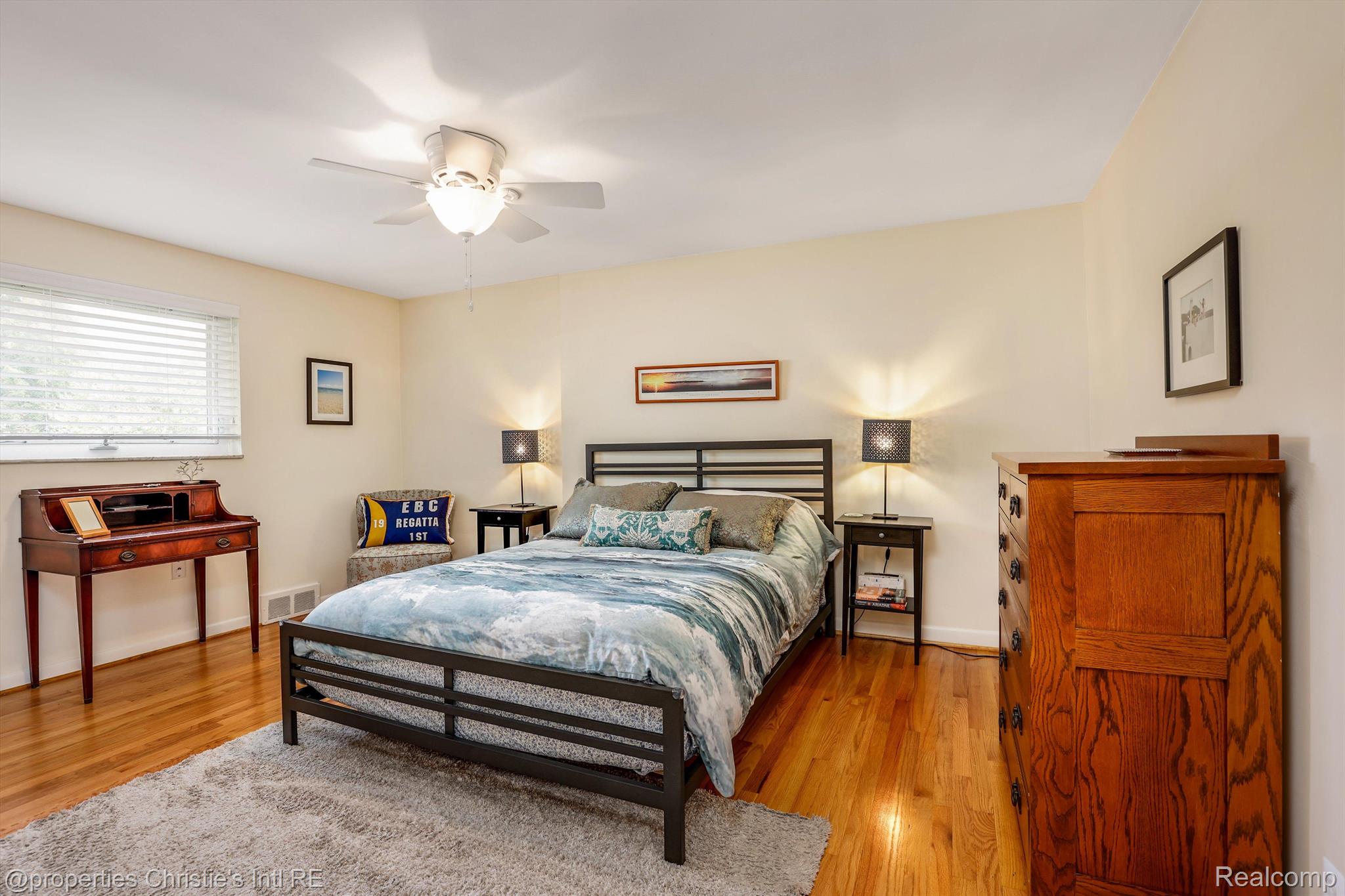 324 Neff Road Grosse Pointe, MI 48230 - Photo 14 of 26 Gallery Image 14