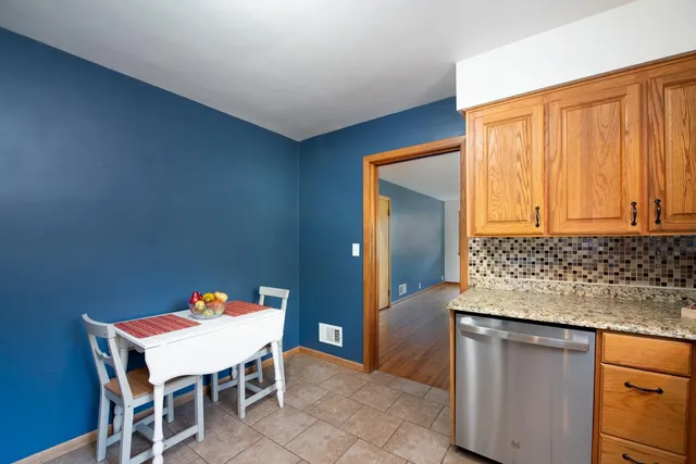 $299,900 | 130 Dillon Avenue, Mankato, MN 56001