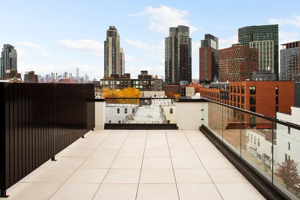 $2,150,000 | 1110 Manhattan Avenue, Unit 4 | Greenpoint