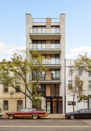 $2,150,000 | 1110 Manhattan Avenue, Unit 4 | Greenpoint