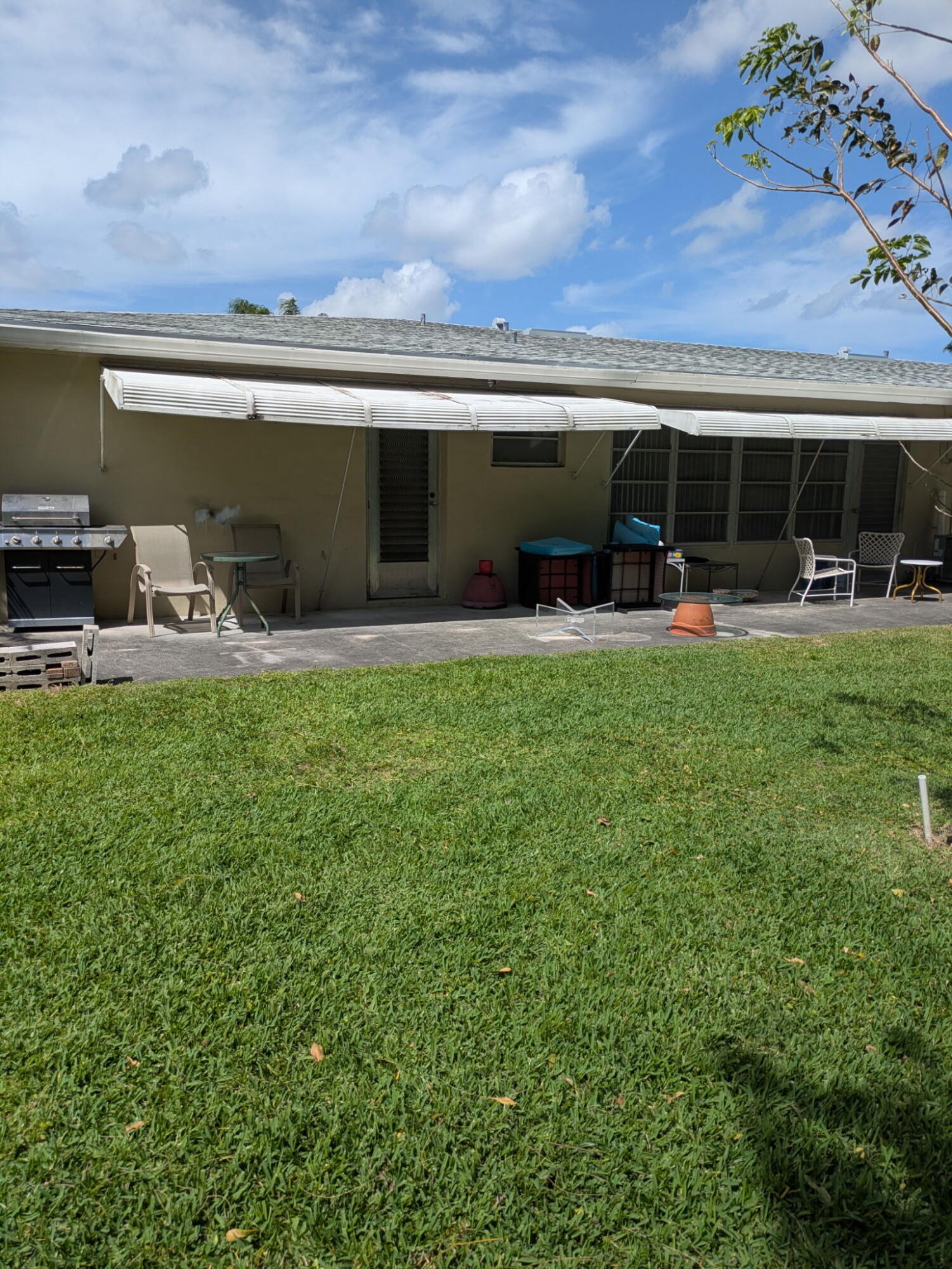 172 West High Point Terrace, Unit D Delray Beach, FL 33445 - Photo 4 of 31 Back Patio