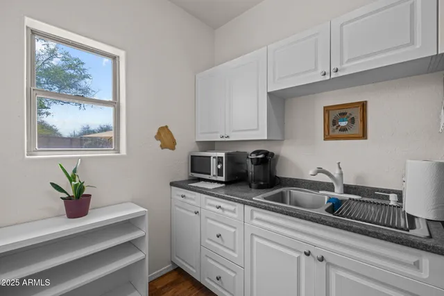 $1,025,000 | 7560 East Leland Circle, Mesa, AZ 85207