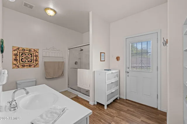 $1,025,000 | 7560 East Leland Circle, Mesa, AZ 85207