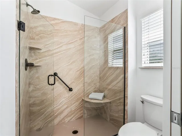 $359,900 | 2046 Dalecroft Trail, The Villages, FL 32162