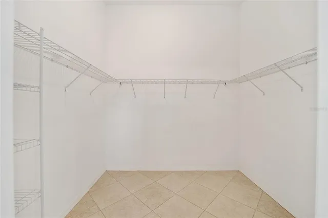 $359,900 | 2046 Dalecroft Trail, The Villages, FL 32162