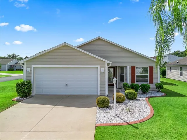 $359,900 | 2046 Dalecroft Trail, The Villages, FL 32162