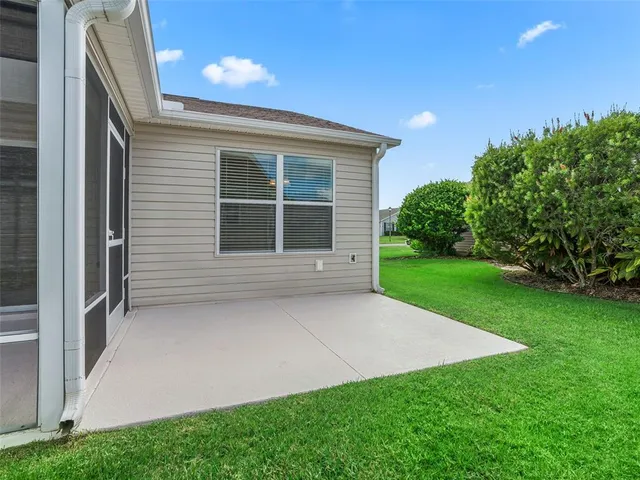 $359,900 | 2046 Dalecroft Trail, The Villages, FL 32162