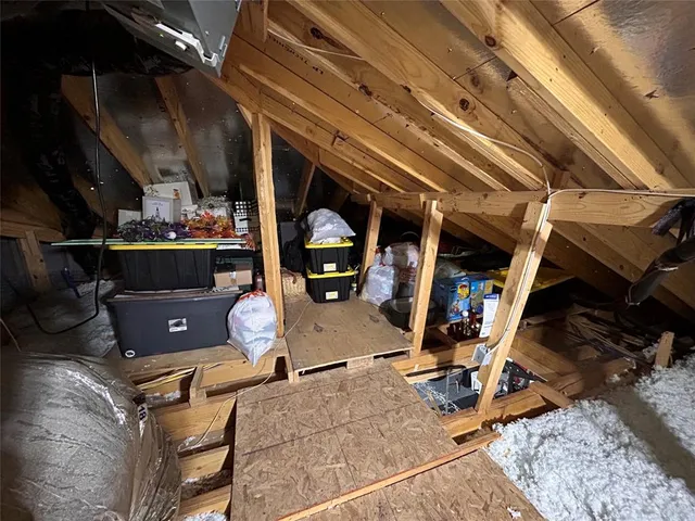 $350,000 | 1304 Briar Hl Drive, Denton, TX 76207