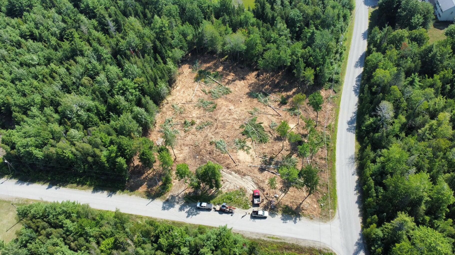 Ten Rd Bradley Me 04411 Road Bradley, ME 04411 - Photo 2 of 4 20250527204108333919000000-o