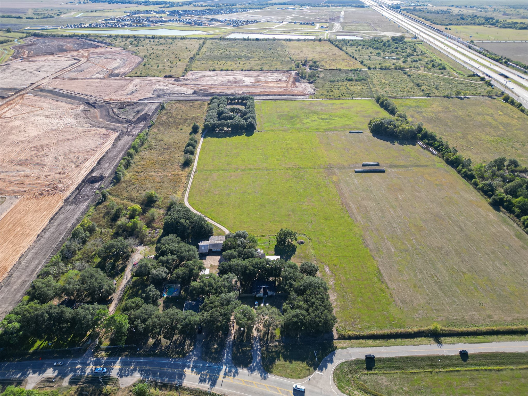 400 FM 360 Road Beasley, TX 77417 - Photo 5 of 9 a view of a swimming pool