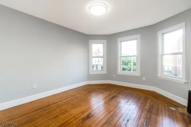 $3,800 | 65 North Grove Street, East Orange, NJ 07017