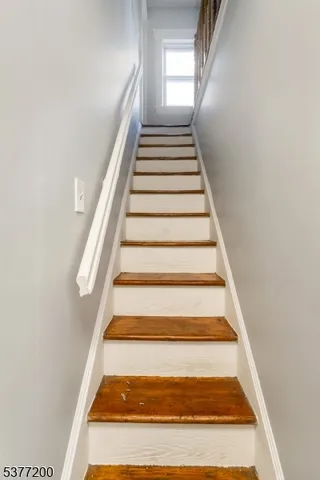 $3,800 | 65 North Grove Street, East Orange, NJ 07017