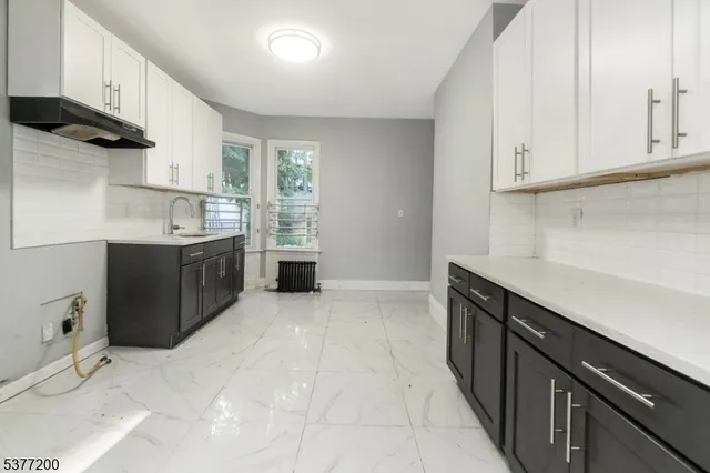 $3,800 | 65 North Grove Street, East Orange, NJ 07017