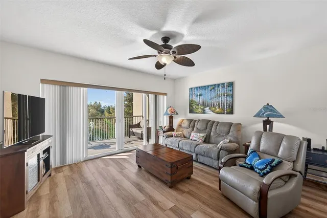 $324,990 | 960 Starkey Road, Unit 2302, Largo, FL 33771