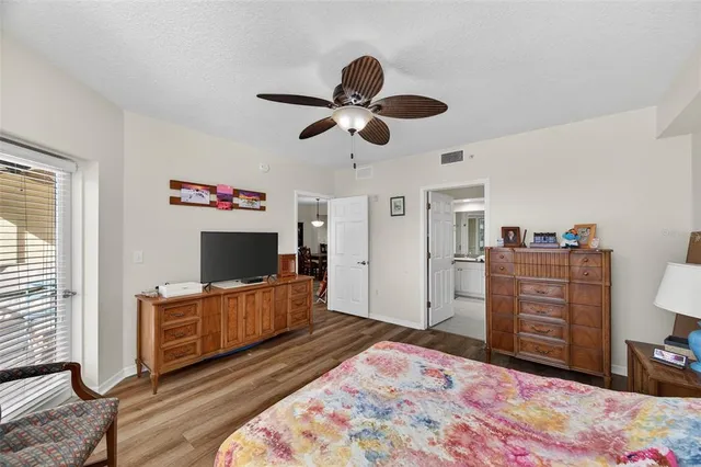 $324,990 | 960 Starkey Road, Unit 2302, Largo, FL 33771