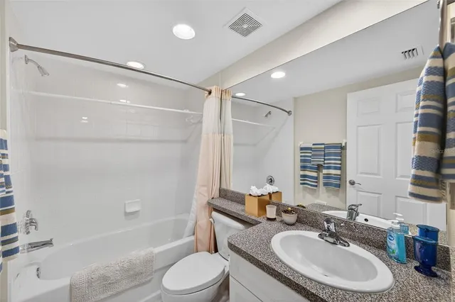 $324,990 | 960 Starkey Road, Unit 2302, Largo, FL 33771