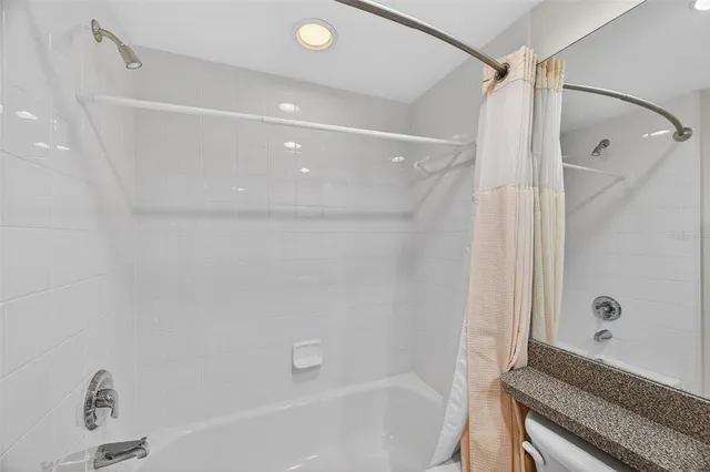 $324,990 | 960 Starkey Road, Unit 2302, Largo, FL 33771