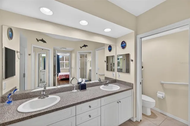 $324,990 | 960 Starkey Road, Unit 2302, Largo, FL 33771