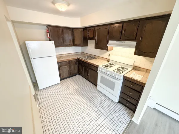 $1,200 | 6020 Hegerman Street, Unit 1, Philadelphia, PA 19135