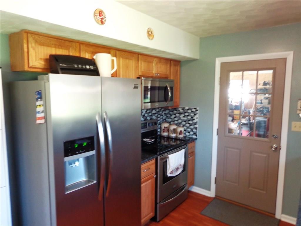 7612 East Stop 11 Road Indianapolis, IN 46259 - Photo 6 of 19 Gallery Image 6