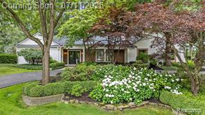 4154 Nearbrook Road Bloomfield Hills, MI 48302 - Photo 2 of 47