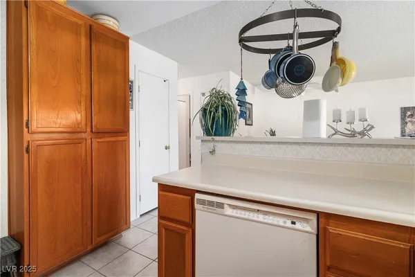 $144,900 | 2192 Aspen Mirror Way, Unit 102, Laughlin, NV 89029