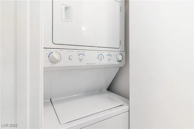 $144,900 | 2192 Aspen Mirror Way, Unit 102, Laughlin, NV 89029