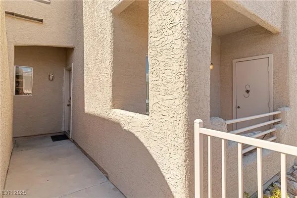 $144,900 | 2192 Aspen Mirror Way, Unit 102, Laughlin, NV 89029
