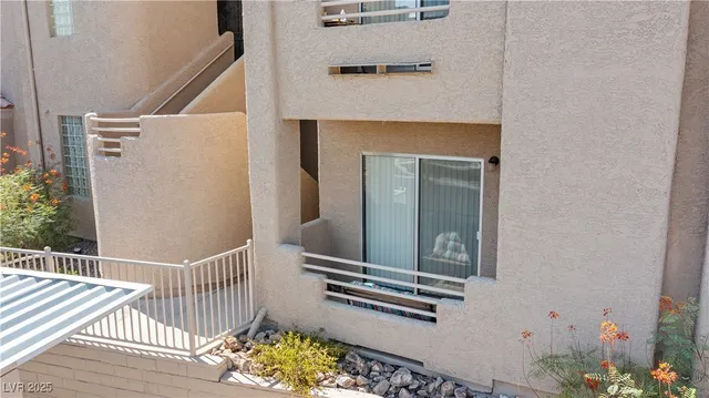 $144,900 | 2192 Aspen Mirror Way, Unit 102, Laughlin, NV 89029
