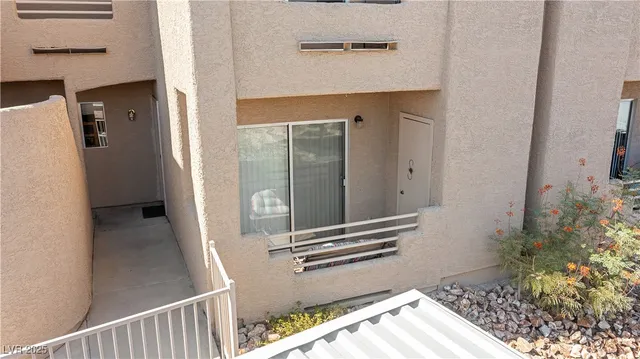 $144,900 | 2192 Aspen Mirror Way, Unit 102, Laughlin, NV 89029