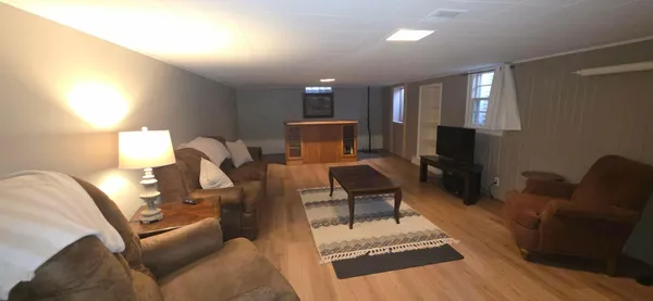 $189,900 | 103 West Richway Drive, Albert Lea, MN 56007