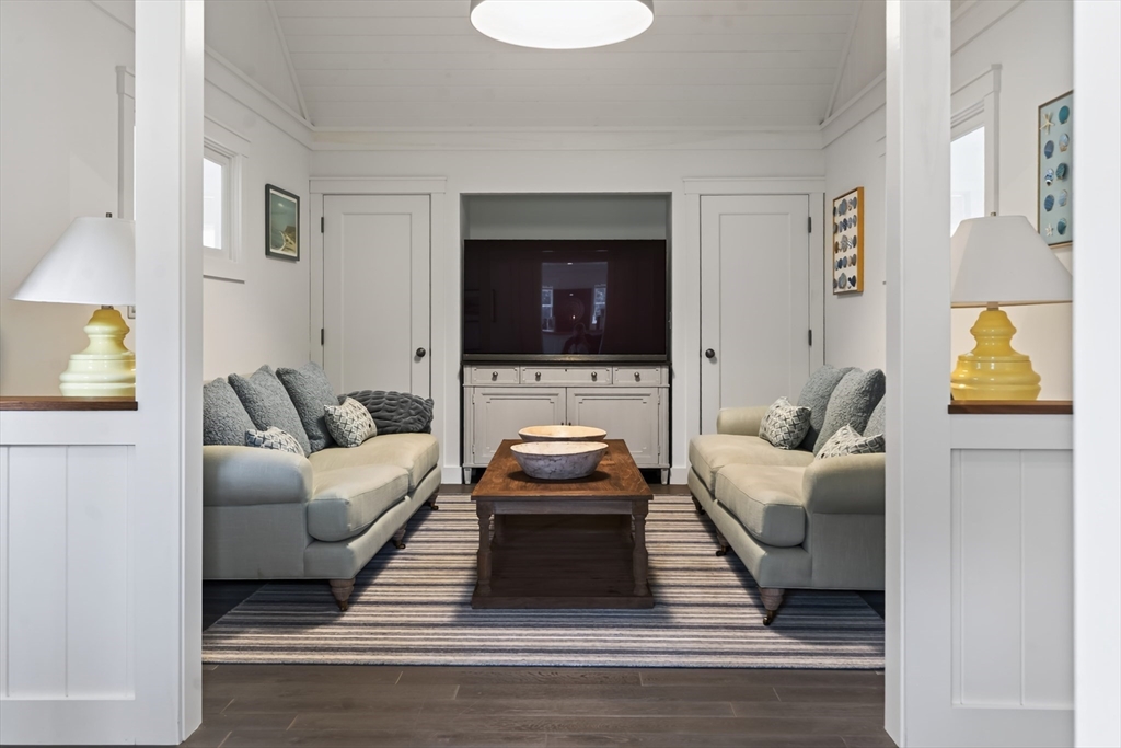 149 Litchfield Road Edgartown, MA 02539 - Photo 24 of 41 Gallery Image 24
