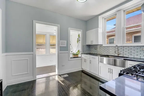$379,000 | 2326 Elmwood Avenue, Berwyn, IL 60402