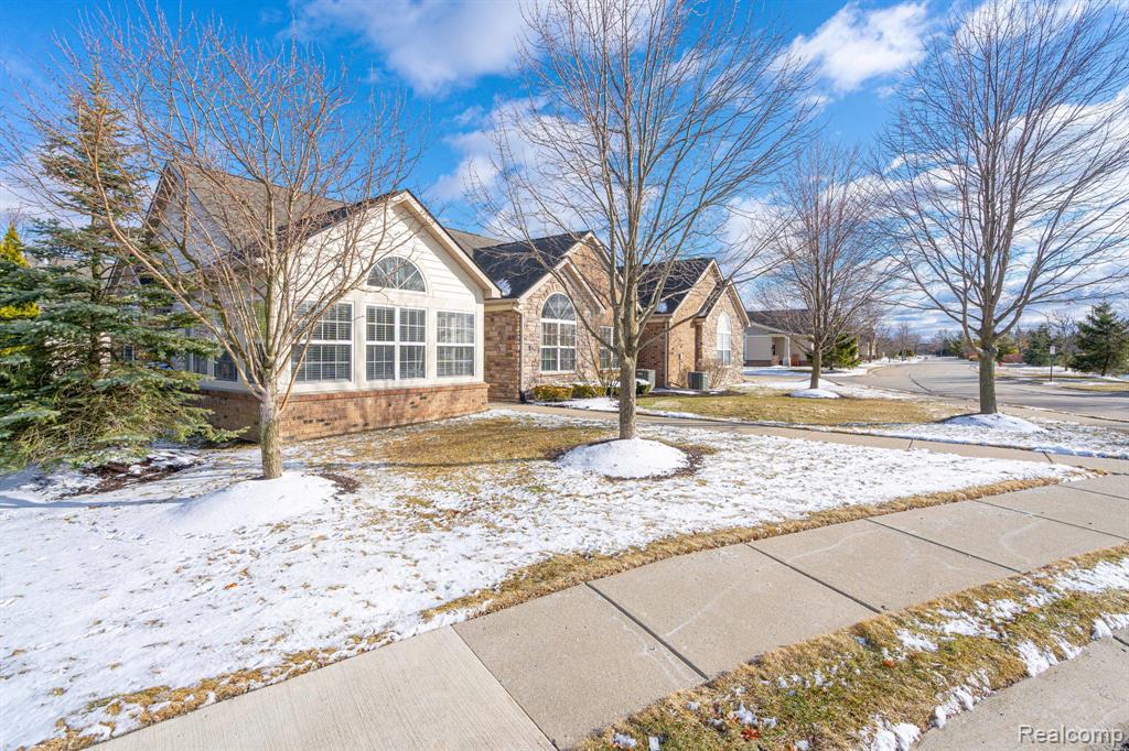 3523 Shepherd Lane Canton, MI 48188 - Photo 3 of 40