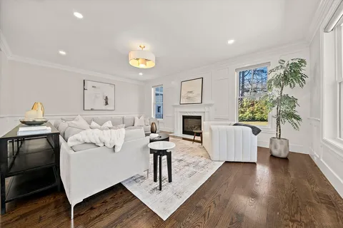 $3,950,000 | 241 Lowell Road, Wellesley, MA 02481